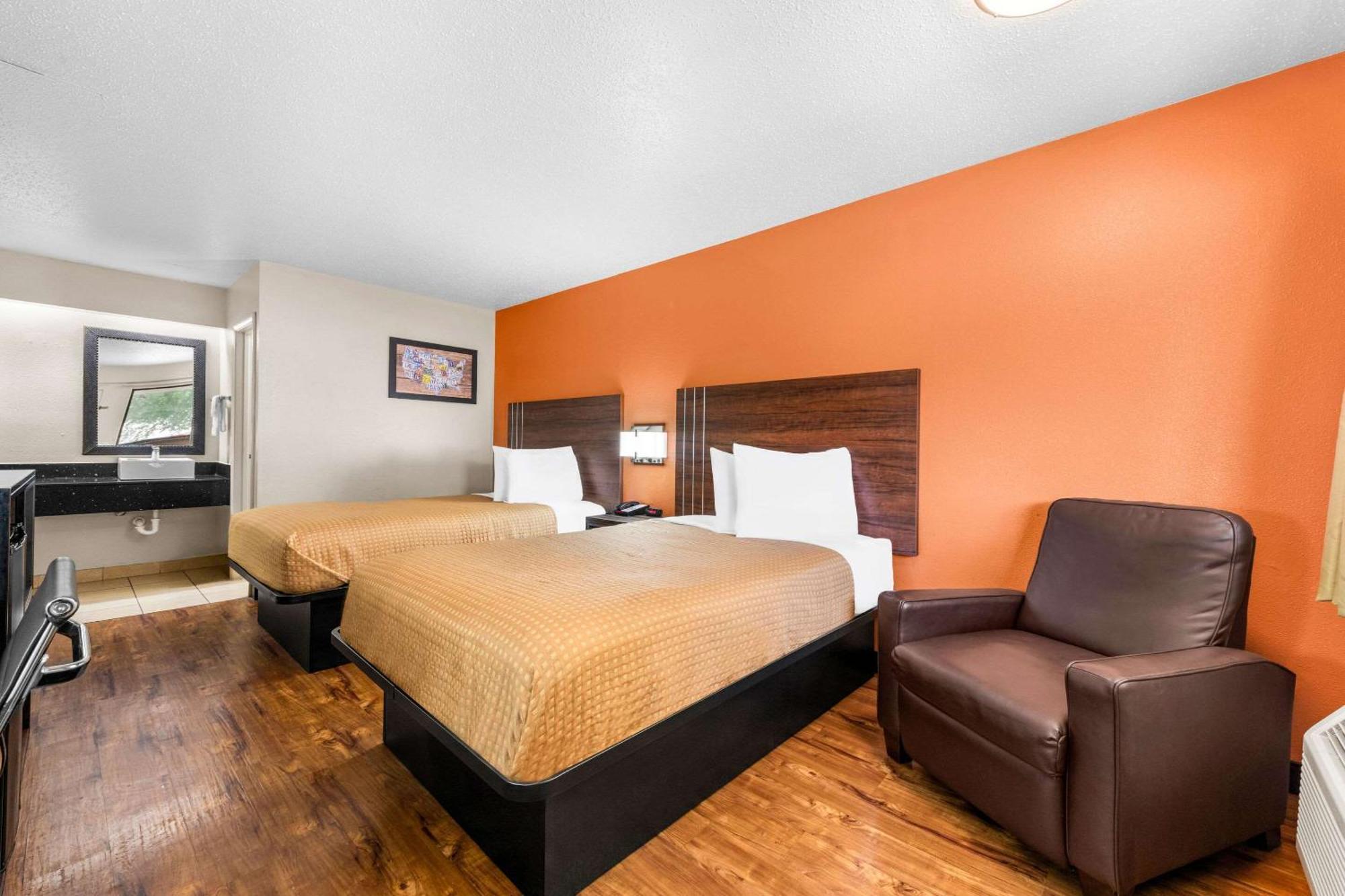 Econo Lodge Charlotte Airport 외부 사진
