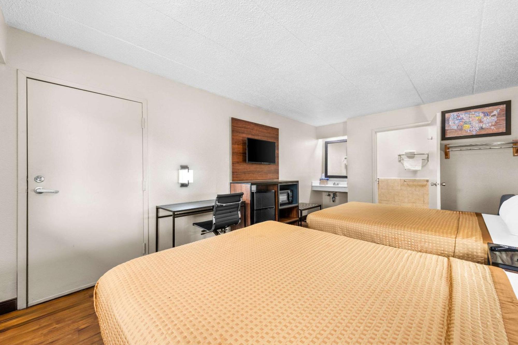 Econo Lodge Charlotte Airport 외부 사진